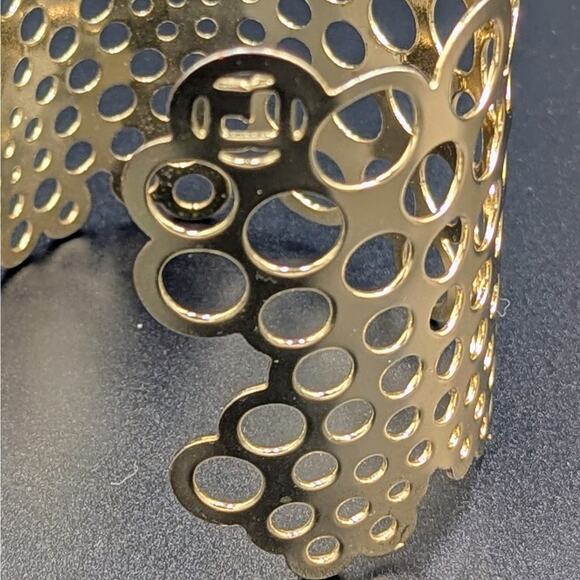 Authentic Vintage Paco Rabanne Gold Cut-Out Bubble Cuff + Modern Geo Cuff Set - Picture 4 of 4